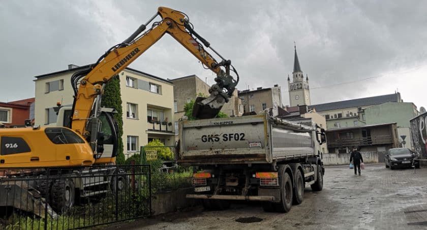 Zaczęła się rozbiórka BCK. Stąd zmiana organizacji ruchu w centrum