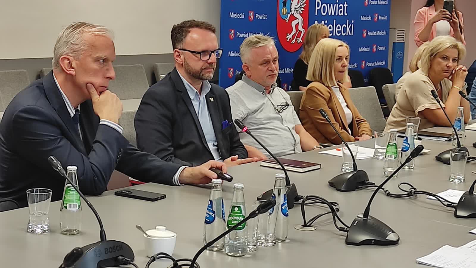 Mielec: Szpital w Mielcu nie przystąpi do zewnętrznej konsolidacji z Uniwersyteckim Szpitalem Klinicznym w Rzeszowie