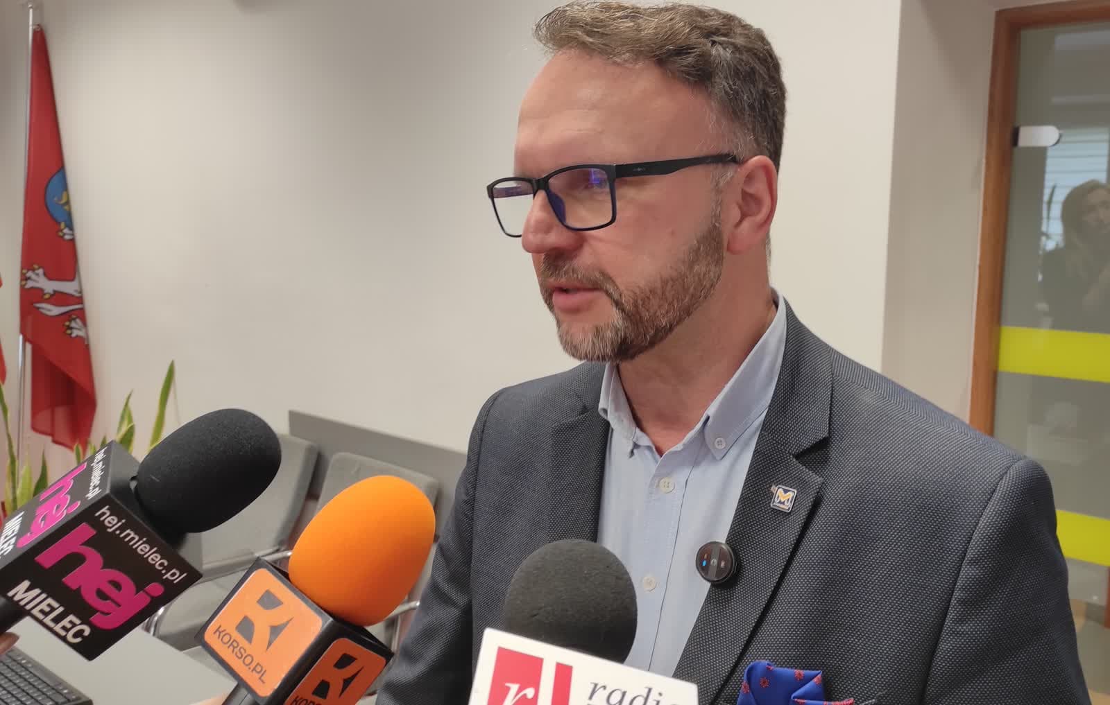 Mielec: Szpital w Mielcu wybiera konsolidację wewnętrzną