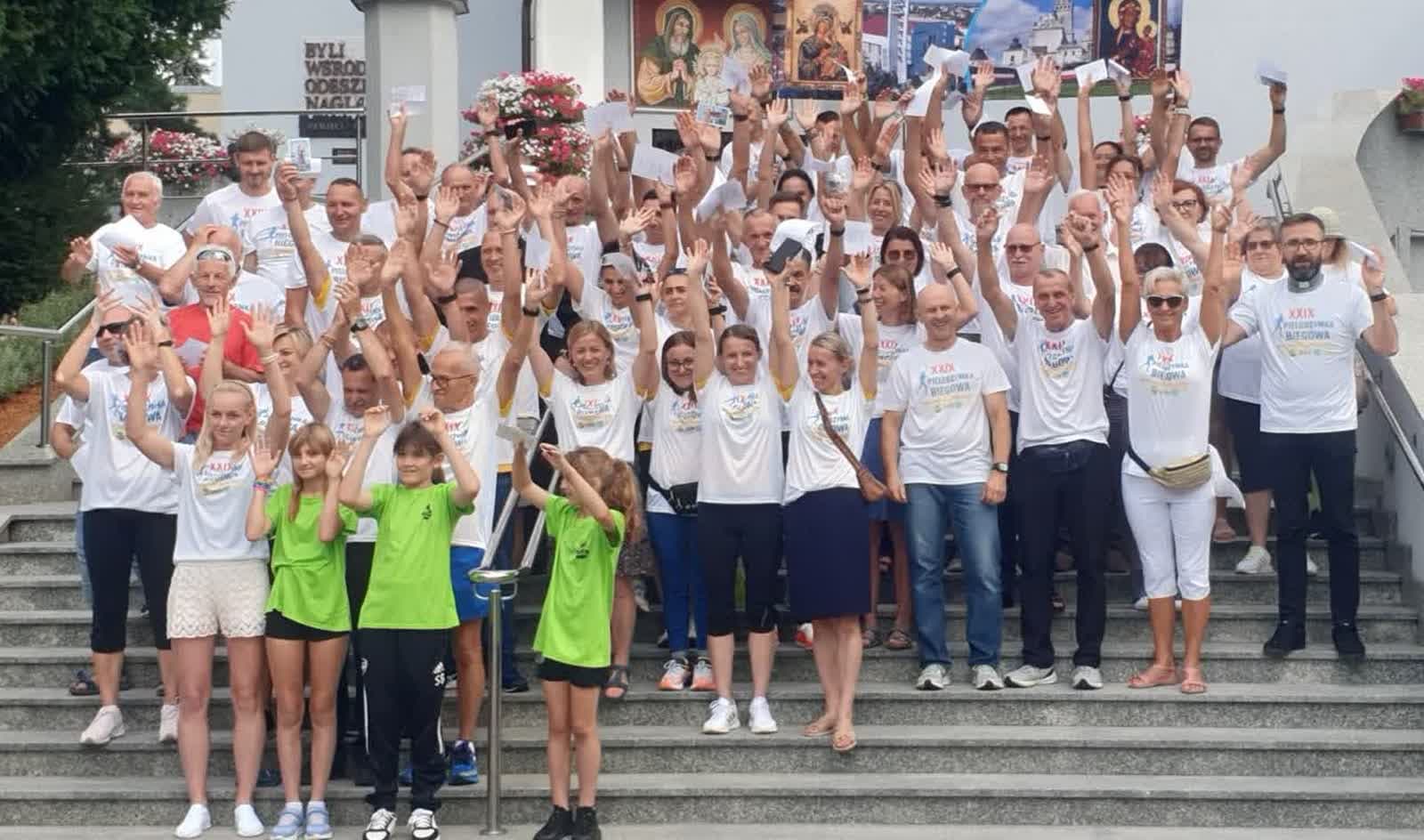 Tarnobrzeg. Biegiem do Częstochowy. Przed uczestnikami jubileuszowa pielgrzymka