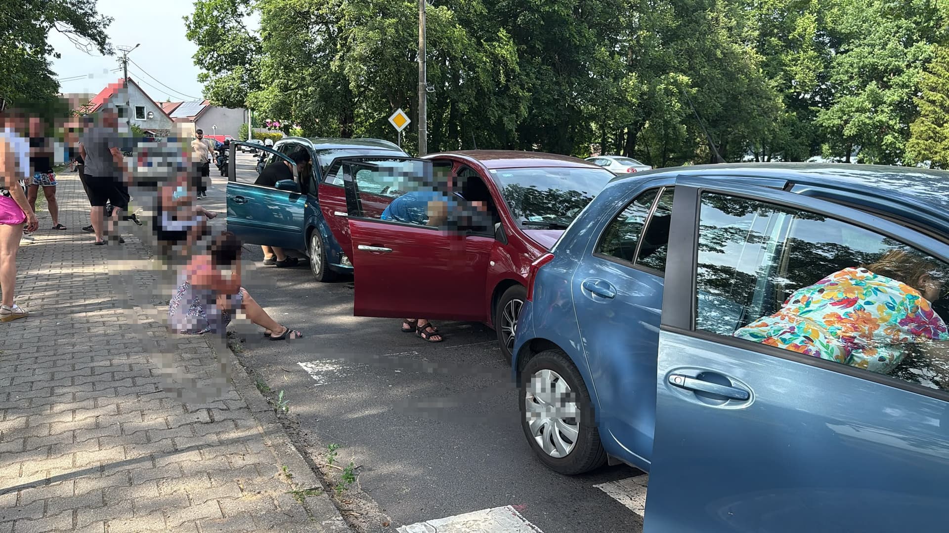 W Starym Drawsku doszło do zderzenia trzech samochodów