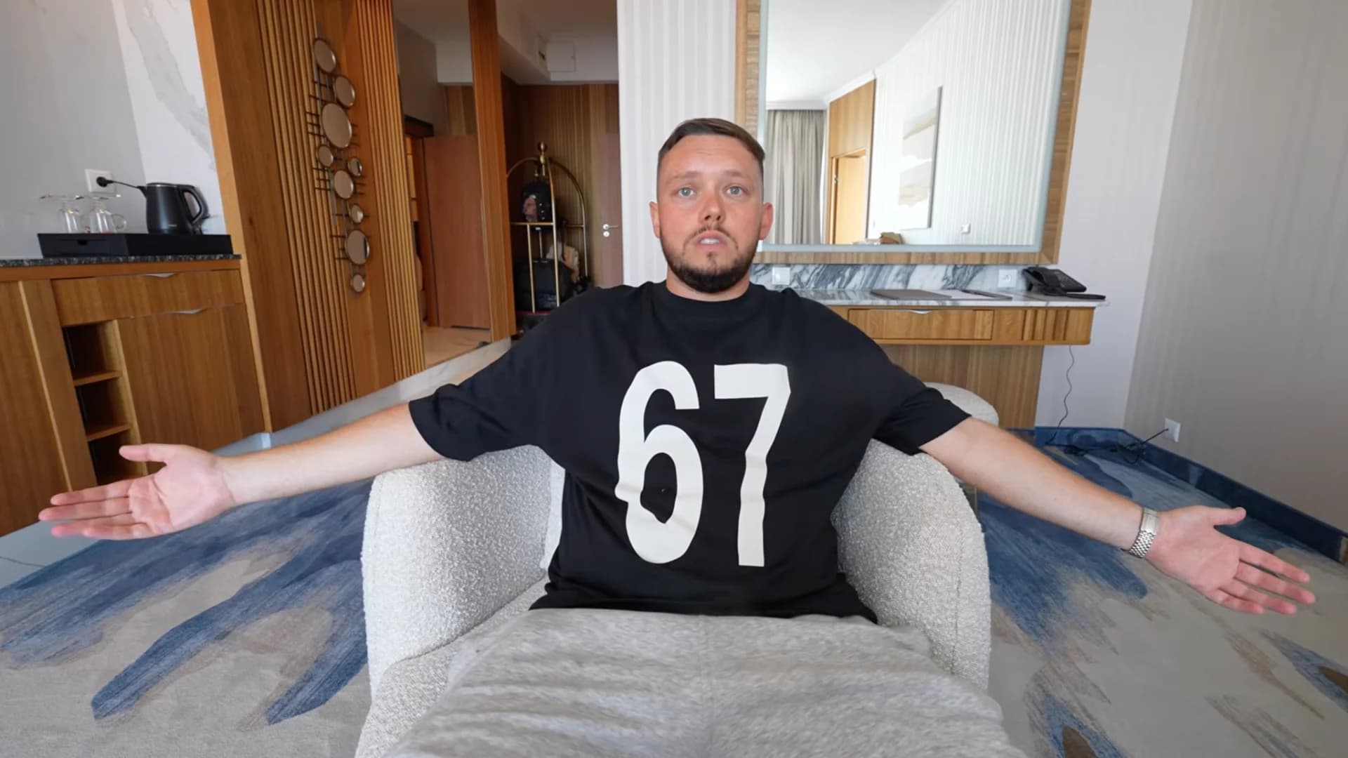 Hotel Gołębiewski zareagował na film Książula. To oświadczenie chyba nie przykryje serii wpadek