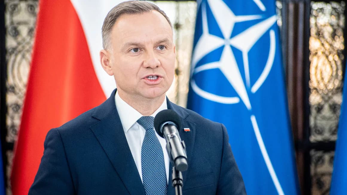 Duda spotkał się z ważnym generałem. Ale przyprowadził też niechcianego gościa