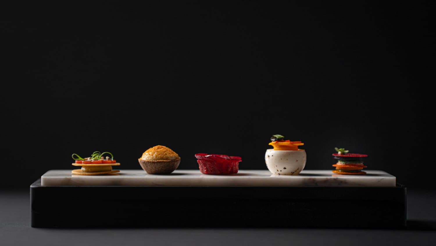 Od gwiazdek Michelin po kolację w koronach drzew. Odkryj FineDiningWeek®