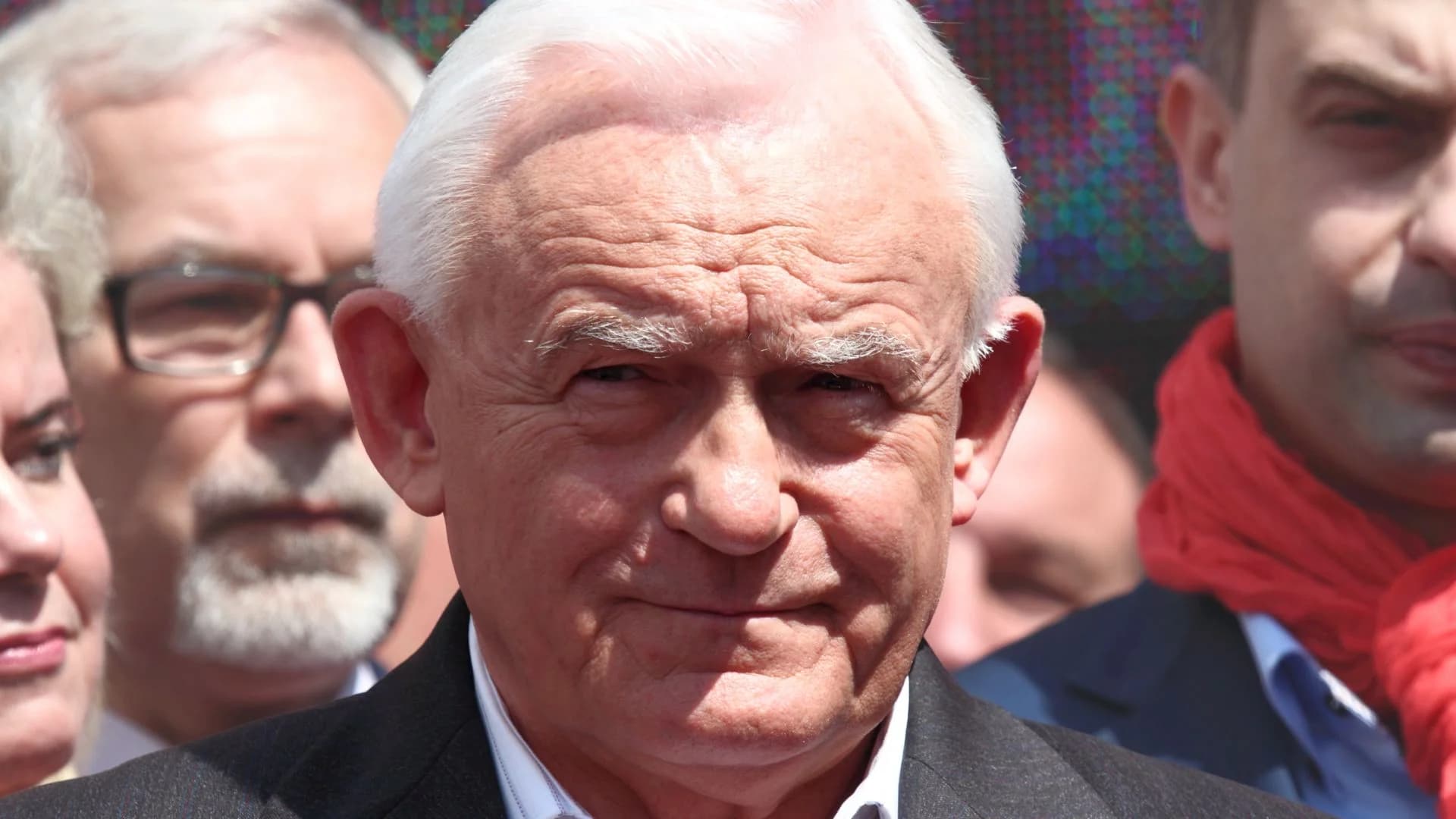 Miller wbija szpilę Tuskowi. "Może pan premier by od tego zaczął"