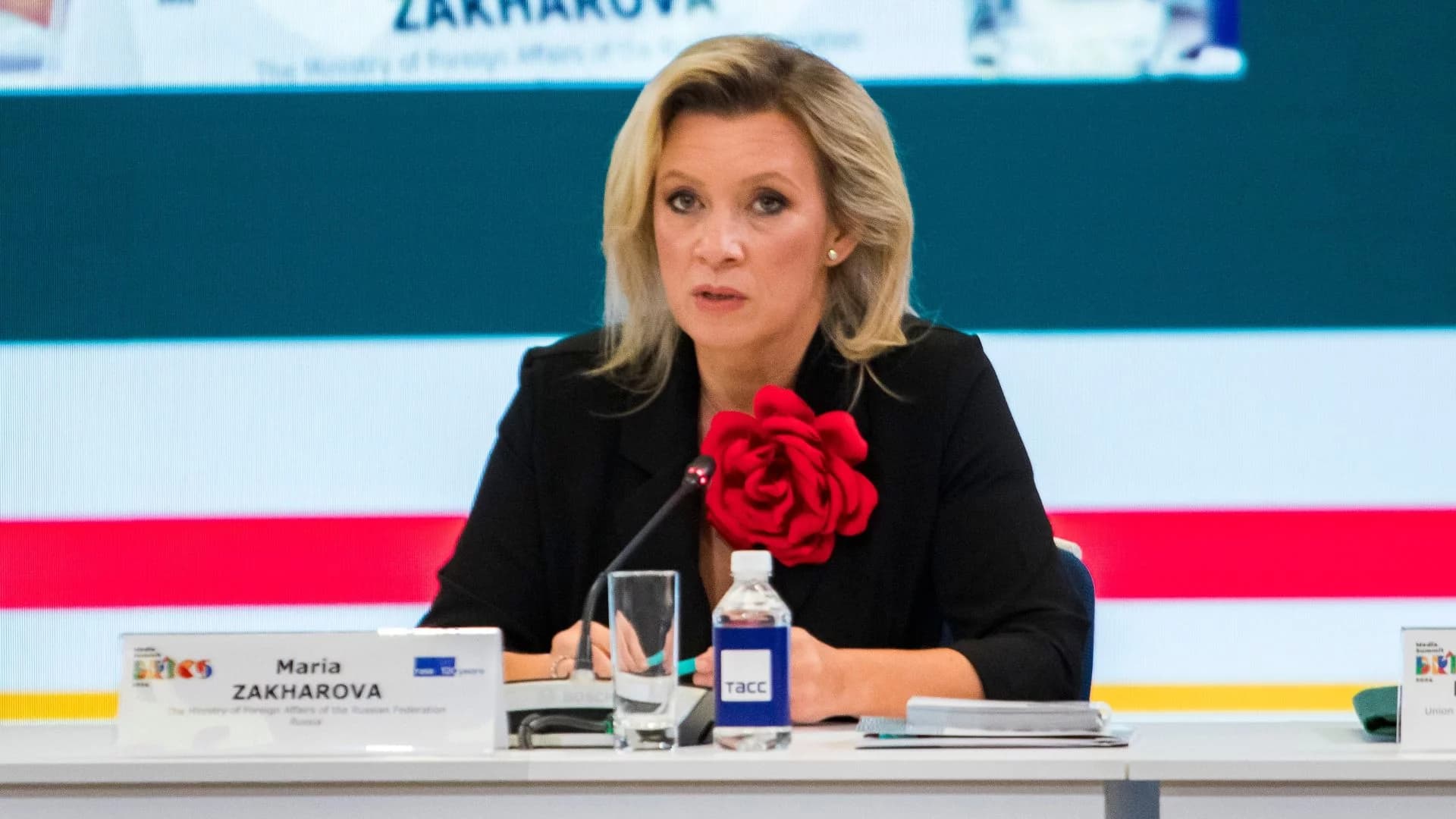 Zacharowa serwuje kolejną kremlowską bajkę. "Wielokrotnie ostrzegaliśmy Polskę"