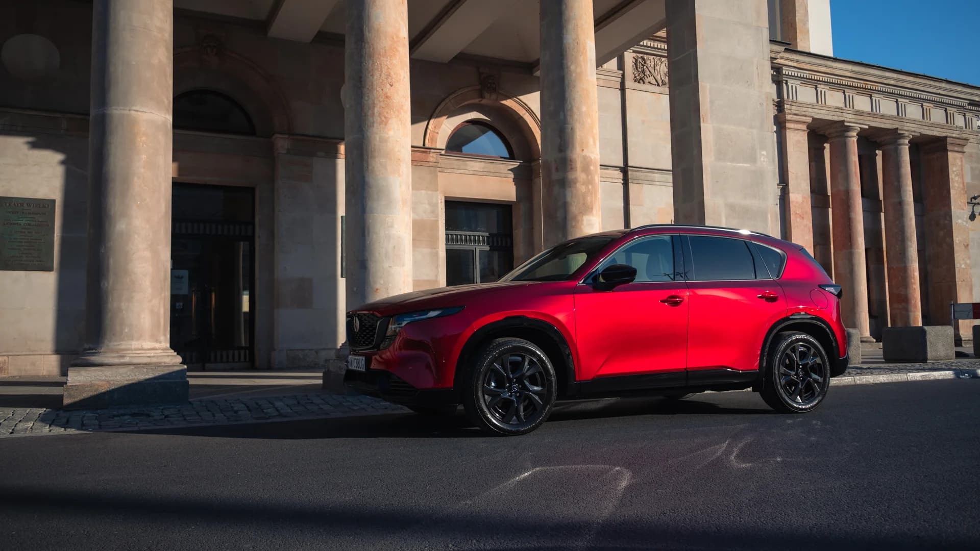 Jinba Ittai w świecie tabletów na kołach. Nowa Mazda CX-5 to oaza normalności