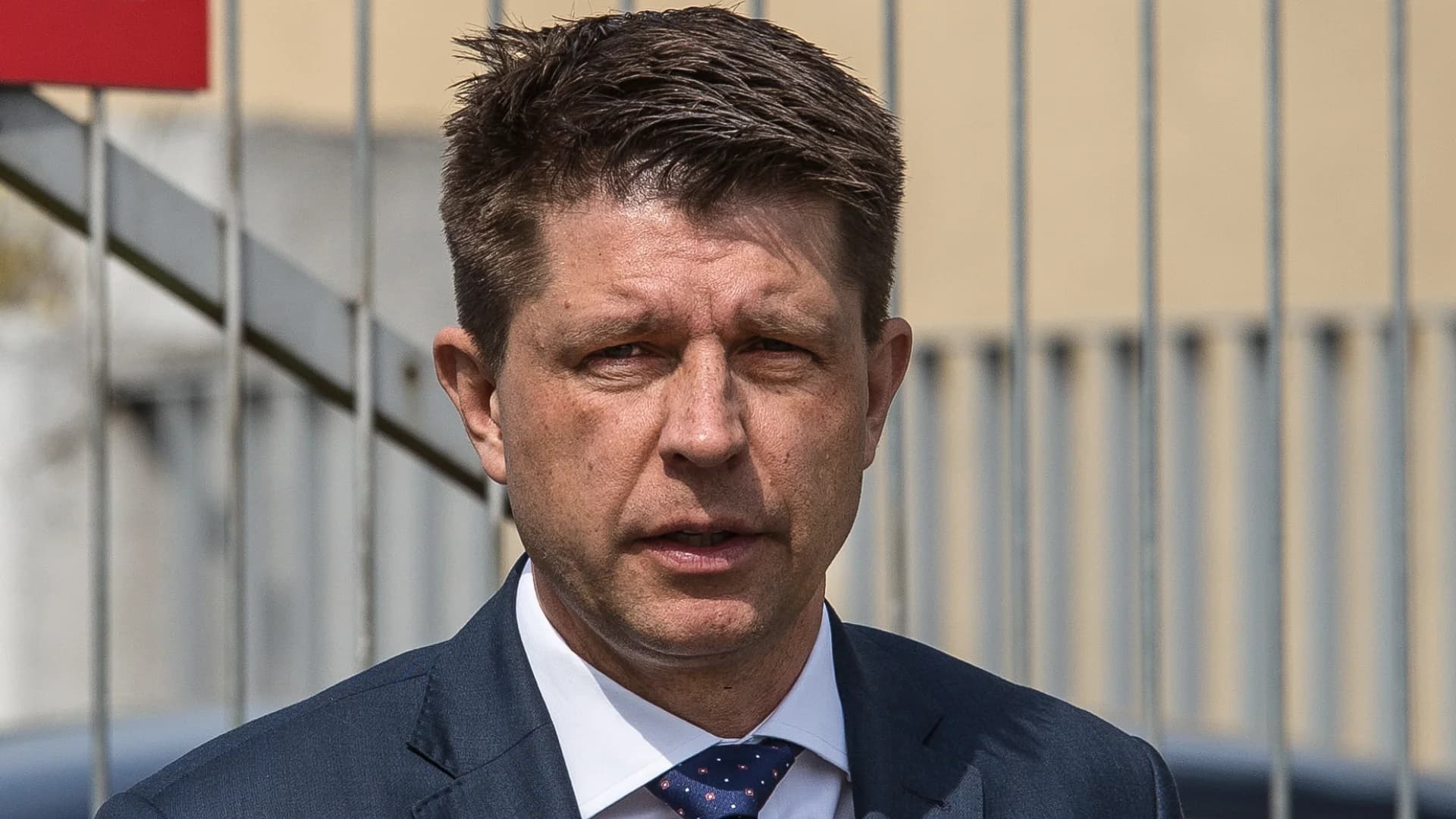 Petru szykuje dla Tuska nowy "challenge". Na pełnej ruszy jak tylko miną upały