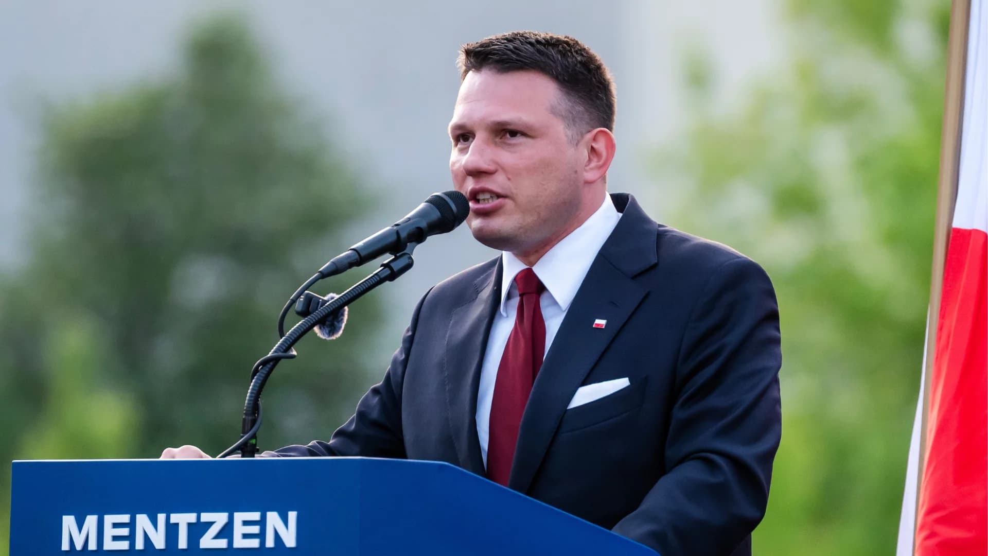 Mentzen znów bezlitosny dla Kaczyńskiego. Przytoczył słynną teorię spiskową