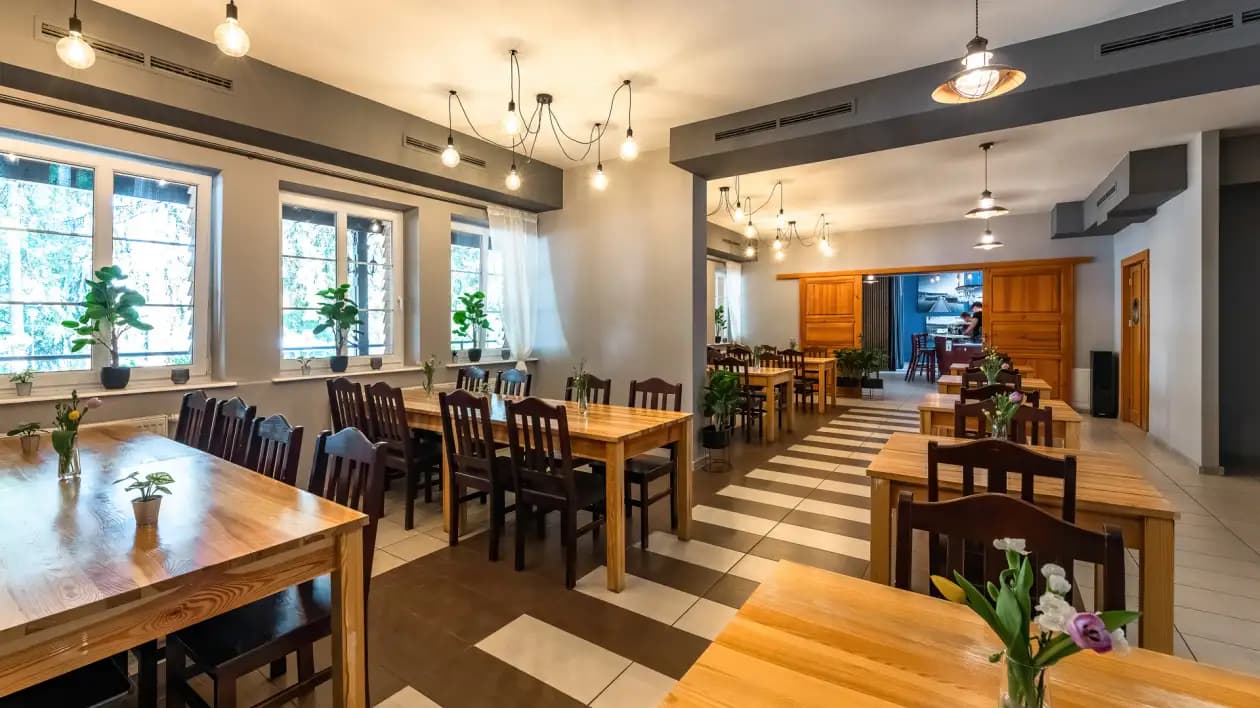 Restauracja Łabędzi OstrówOferta partnerska