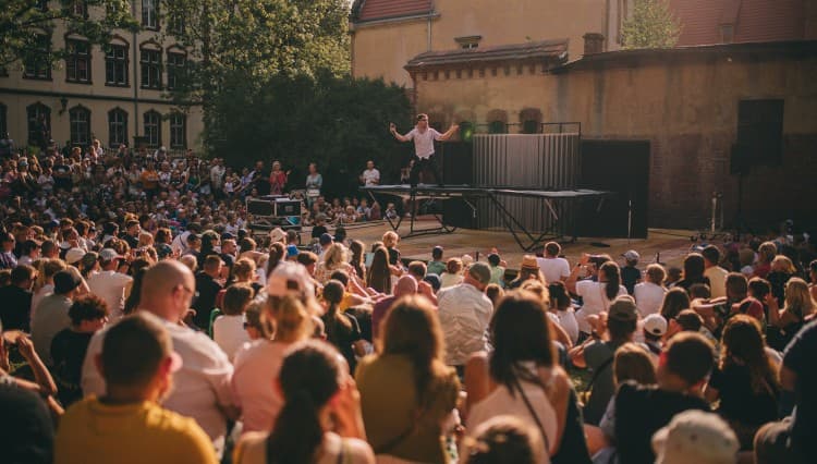 OFCA 2026. Ruszyła sprzedaż biletów na spektakle sceniczne!
