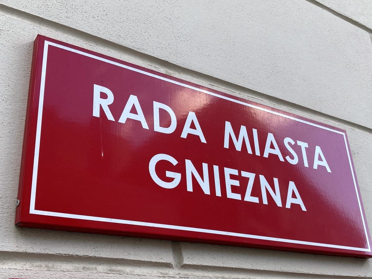Dwa apele, jedna prawda. Kto naprawdę chce upamiętnić ofiary Wołynia?