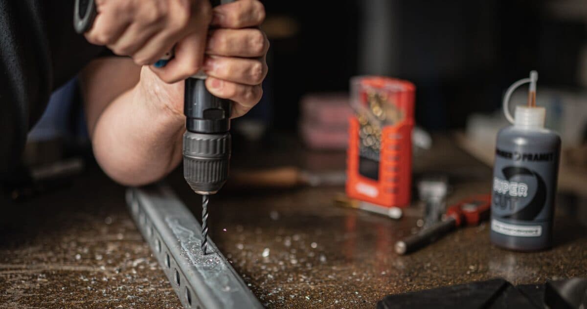 Czym różnią się elektronarzędzia Milwaukee M12 od M18?