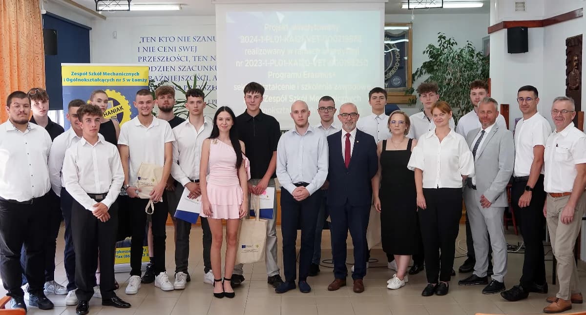 Uczniowie łomżyńskiego Mechaniaka wrócili z Włoch bogatsi o zawód i... życiową samodzielność [VIDEO i FOTO]