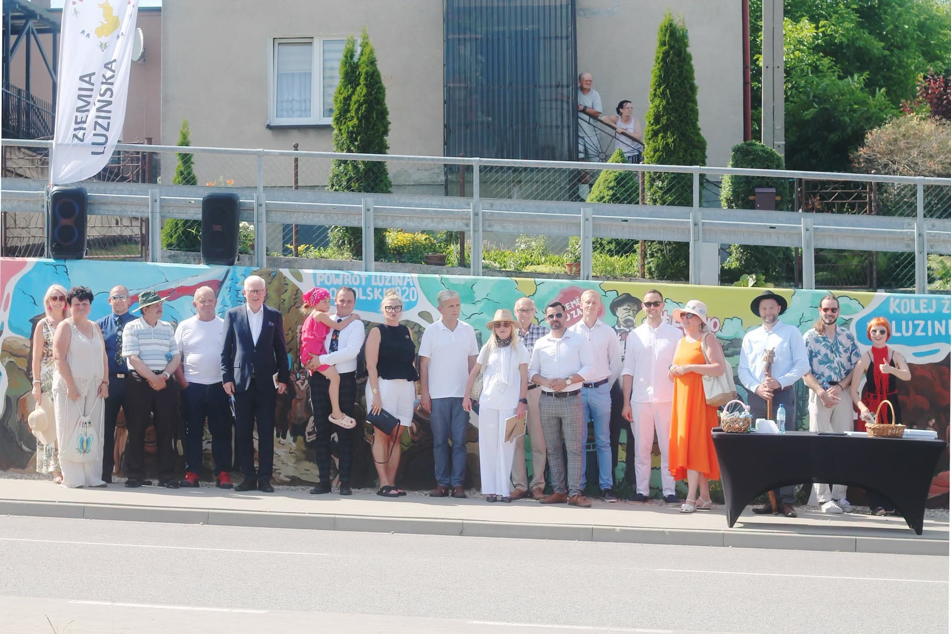 3 Historia Luzina ożyła na muralu. „Sztafeta pokoleń” trwa