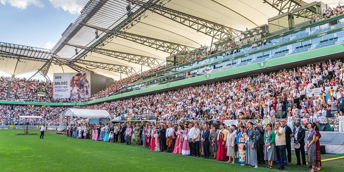 niedziela, 28 czerwca 2026 Tysiące osób w Ergo Arena przez trzy dni! Świadkowie Jehowy zapraszają na kongres