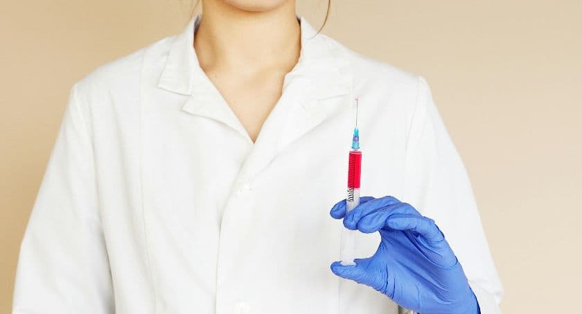 Szczepienia ochronne przed wyjazdem za granicę – dlaczego są tak ważne?