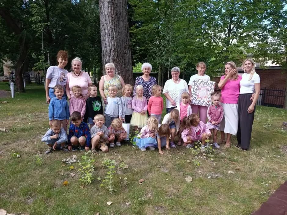 Nowe Koniec międzypokoleniowej przygody. Przedszkolaki z jedynki wracają na Kilińskiego