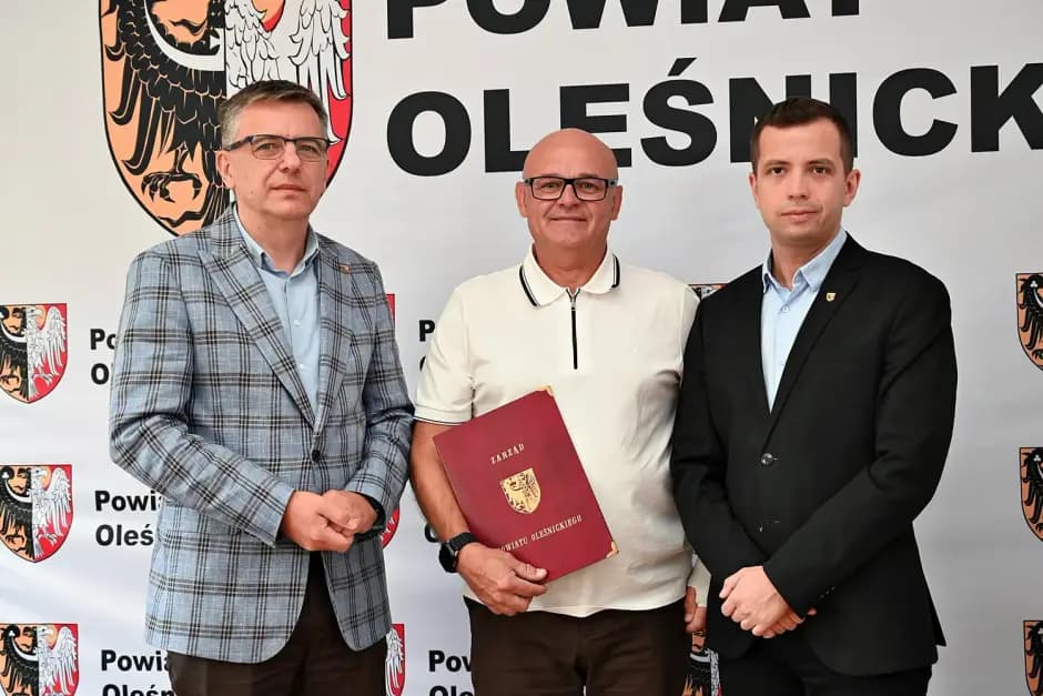 Z Ostrowiny na fotel dyrektora. Krzysztof Sztochel przejmuje PCPR w Oleśnicy