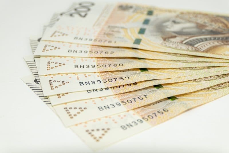 Mogilno. Kobieta uwierzyła oszustowi, że jest lekarzem i straciła 200 tys. zł!
