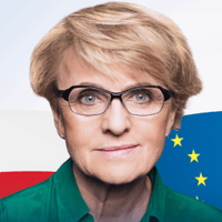 Ewo, nikt Ci nie odbierze bohaterstwa, które okazałaś, i empatii, którą się wykazałaś, w czarnych dniach kwietnia 2010. Żadna szczujnia Ci tego nie odbierze. @EwaKopacz