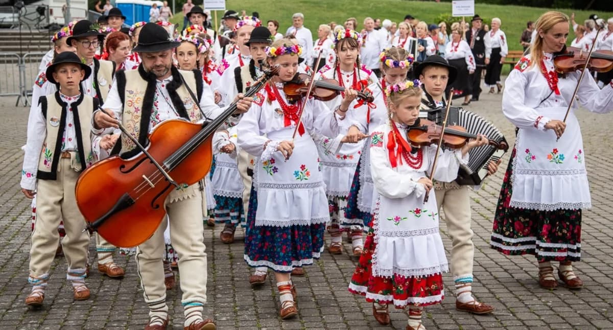 Bukowińskie Spotkania. Trwa Międzynarodowy Festiwal Folklorystyczny