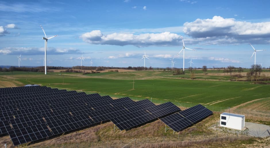Dzisiaj, 11:01 270 MW mocy i 445 tys. paneli. Tak wygląda farma OZE w Kleczewie