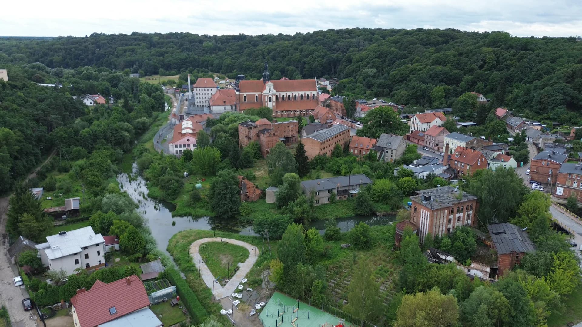 Burmistrz Koronowa z wotum zaufania i absolutorium. Przeciwników zbyt wielu nie ma