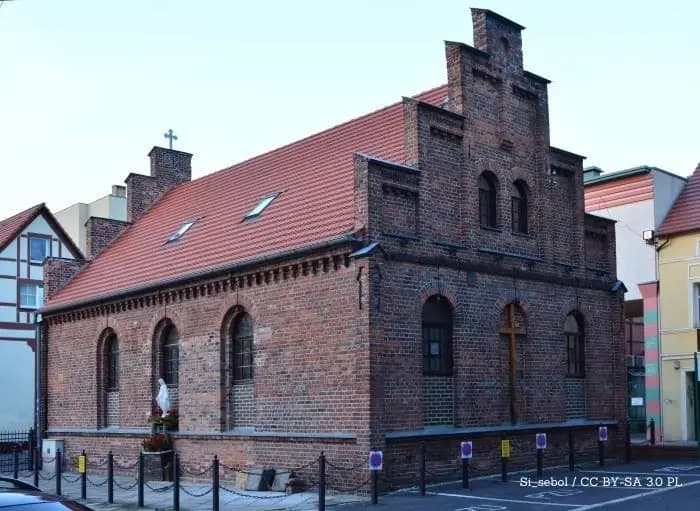 Remont Zacisze dobiega końca. Pod ziemią czekało więcej przeszkód niż w planach