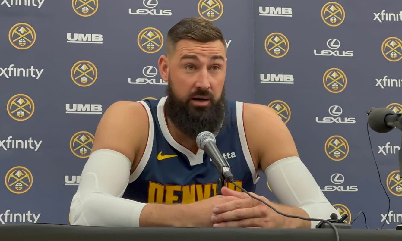 NBA: Valanciunas zwolniony, chce wrócić do Europy. Jest jednak haczyk