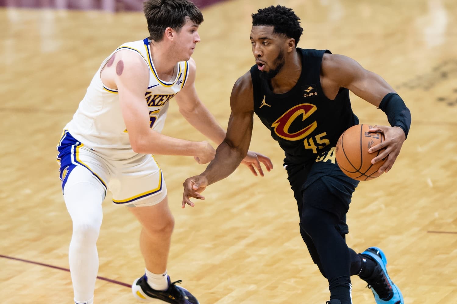 NBA: Ten przepis psuje NBA. Kiedy go w końcu zmienią?
