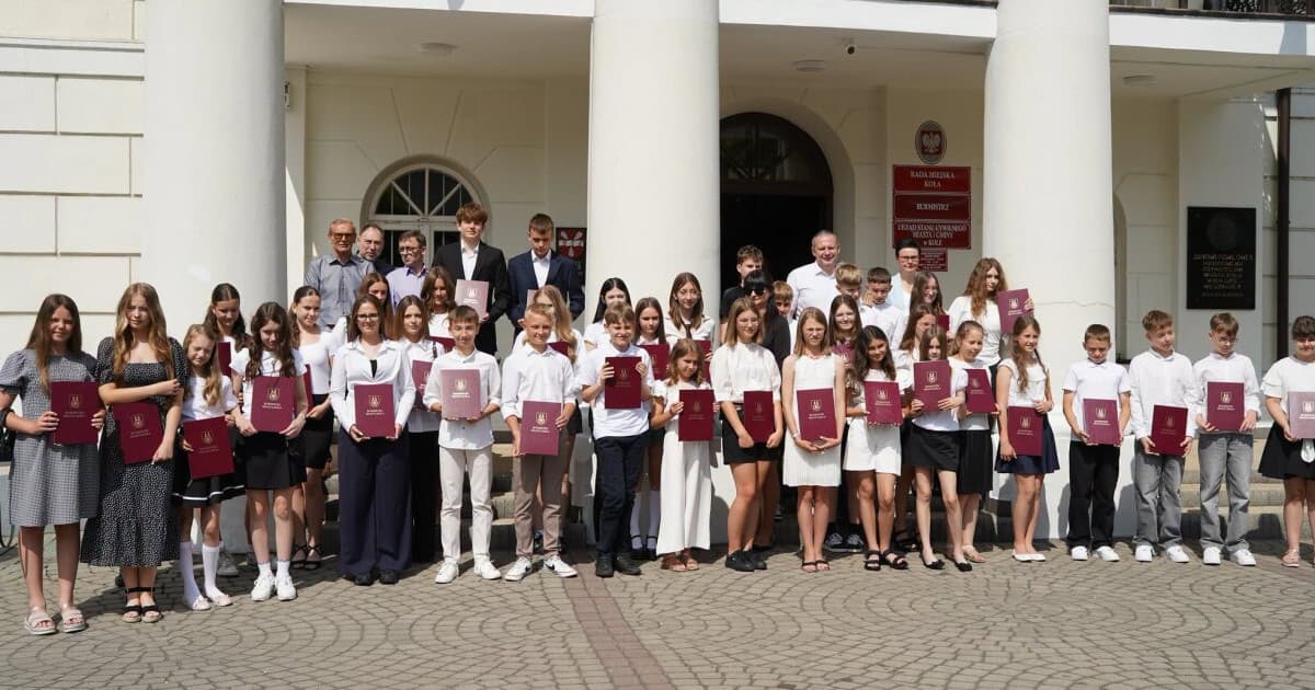 Uczniowie otrzymali nagrody burmistrza