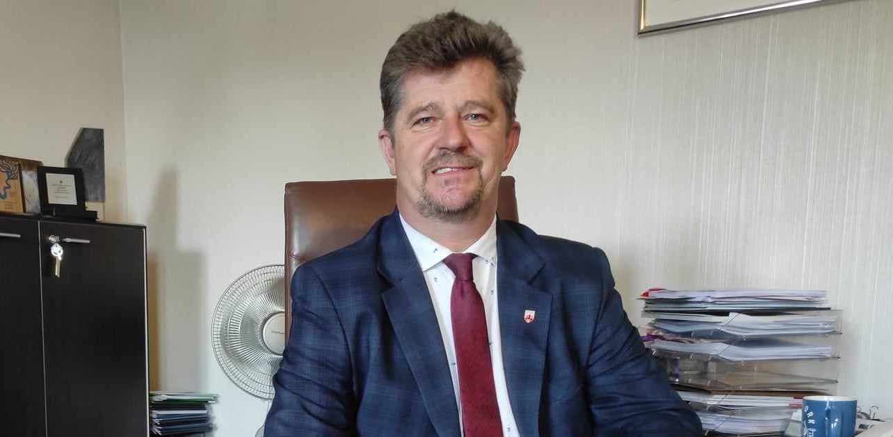 Burmistrz Malborka bez wotum zaufania i absolutorium. To trzeci rok z rzędu