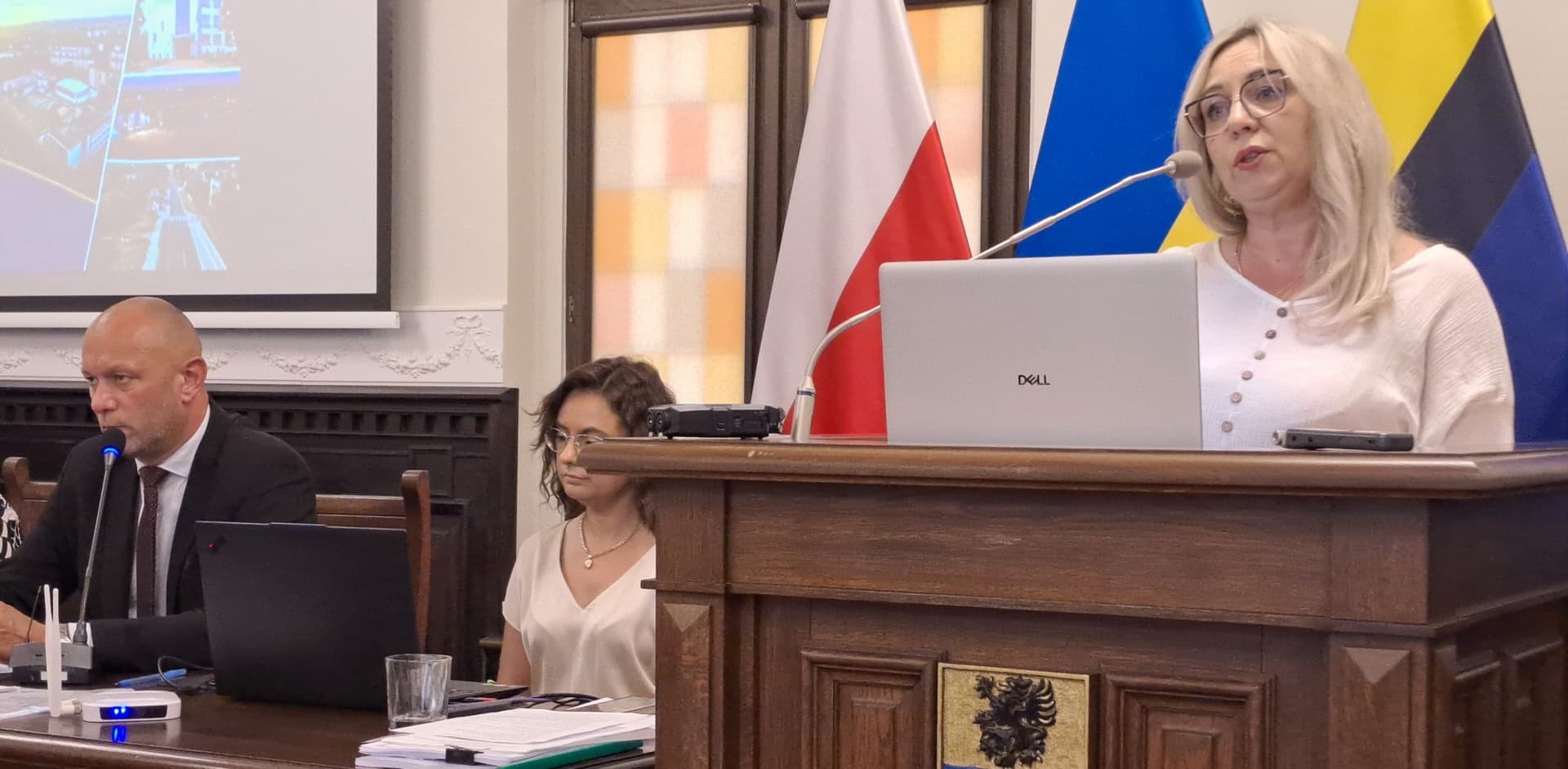 Zarząd Powiatu Chojnickiego z absolutorium, jednak „raport mógłby wyglądać inaczej”