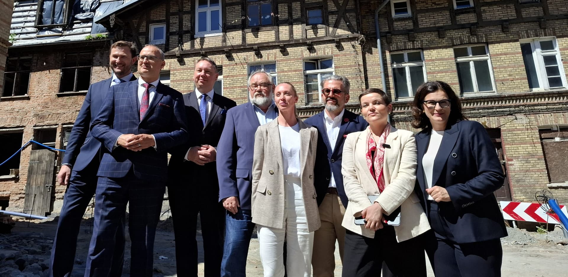 Minister Marta Cienkowska: „To miejsce musi żyć”. Rządowe pieniądze na remont w Hevelianum