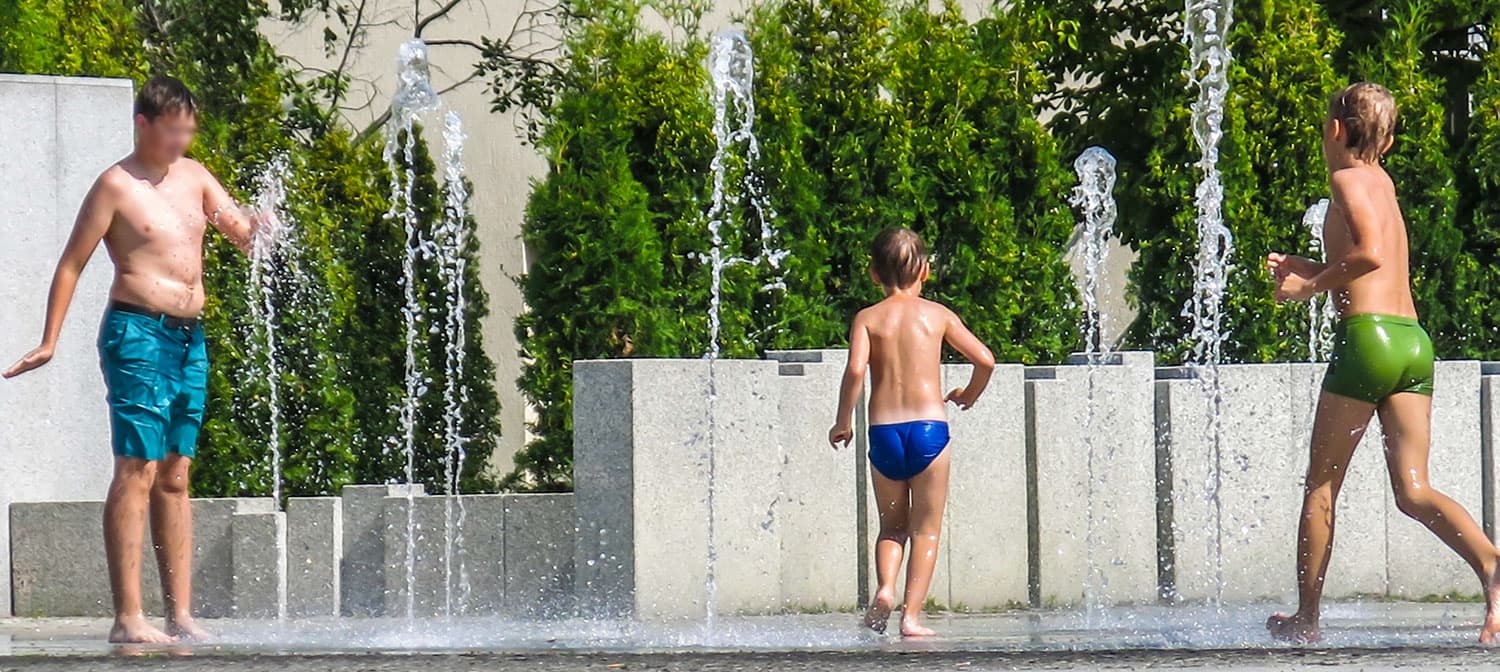 Niebezpieczna fala upałów. Szczególnie zagrożone są dzieci i seniorzy