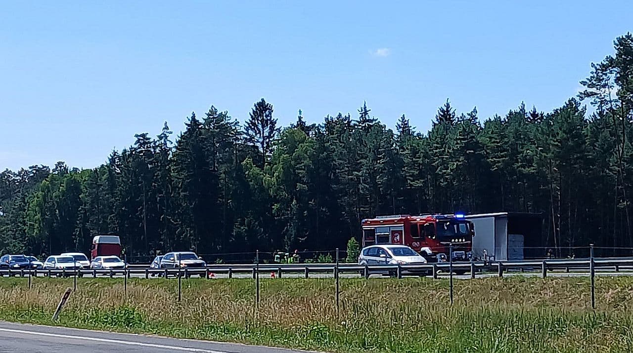 Utrudnienia na 60. kilometrze drogi S3, w rejonie miejscowości Wierzchosław