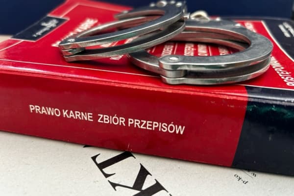 Areszt tymczasowy dla 31-letniego kierującego Peugeotem, który na S19 jechał pod prąd