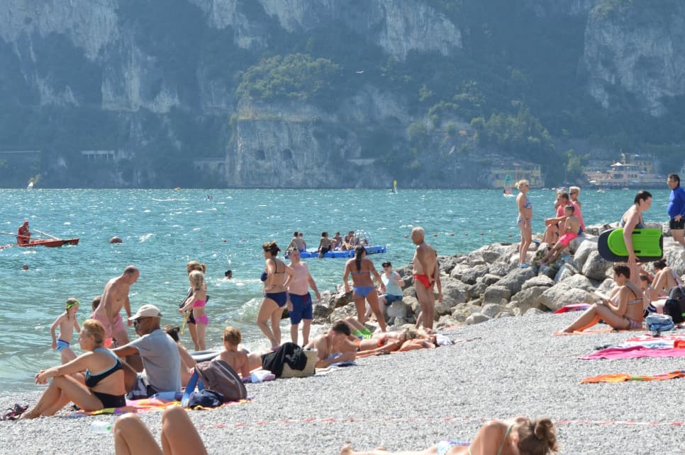 Włosi powiedzieli: basta. Wprowadzili kontrowersyjny zakaz na plaży