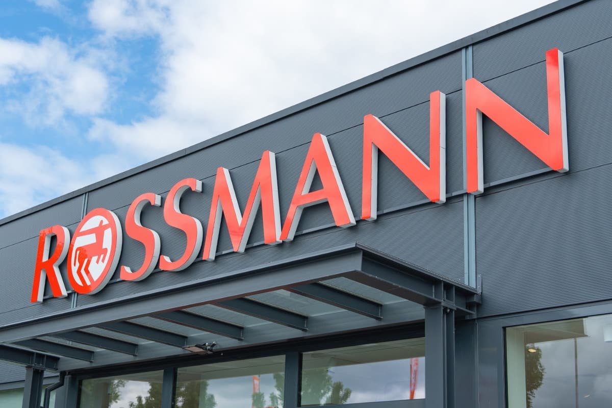 Pilny komunikat dla klientów Rossmanna z ostatniej chwili. „Ryzyko dla zdrowia”