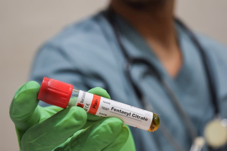 Fentanyl zniknął ze szpitala. Rząd zwołuje pilną naradę