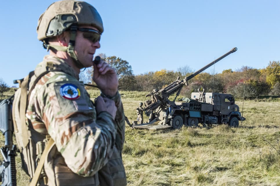 Czym ma strzelać NATO? Poważny bawełniany problem