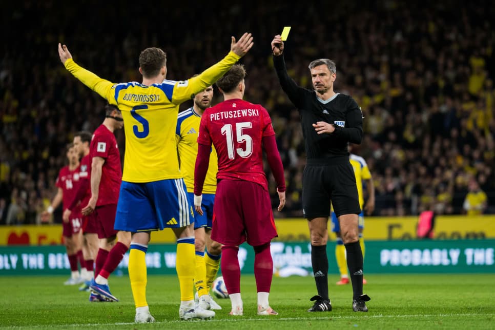 Zaszedł Polakom za skórę, poprowadzi finał mundialu. Co z Szymonem Marciniakiem?