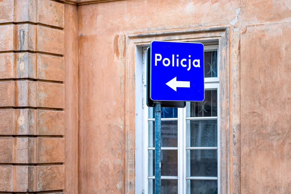 Pobił przechodnia, bo myślał, że to Ukrainiec. Polak ma poważne obrażenia