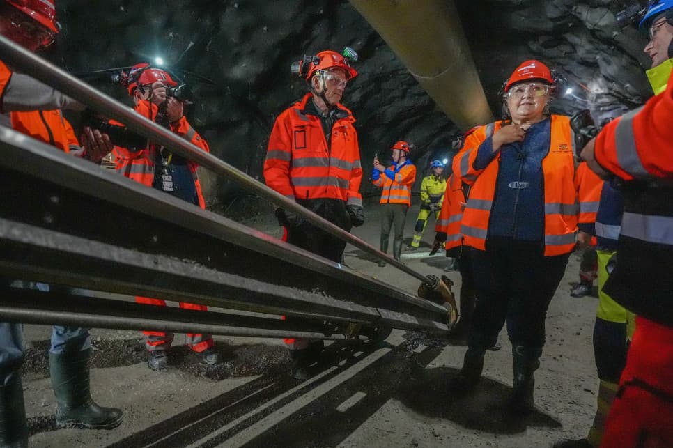 Powstaje najgłębszy i najdłuższy tunel na świecie. Przebiegnie 400 metrów pod wodą