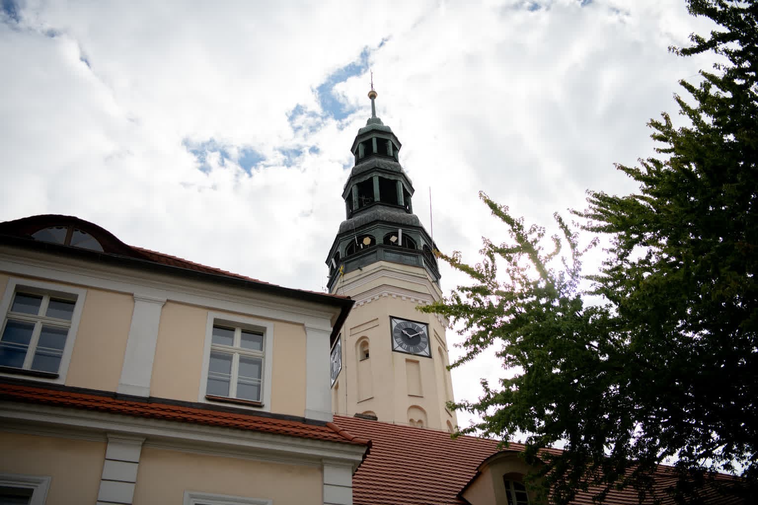 Radni podejmą kluczowe decyzje: budżet, inwestycje i wotum zaufania