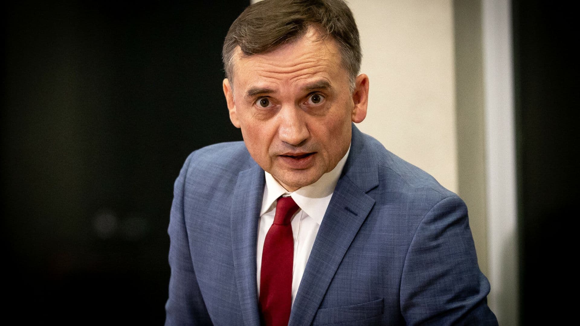 Ziobro reaguje na unieważnienie jego dokumentu podróży. „Oni nie wiedzą"