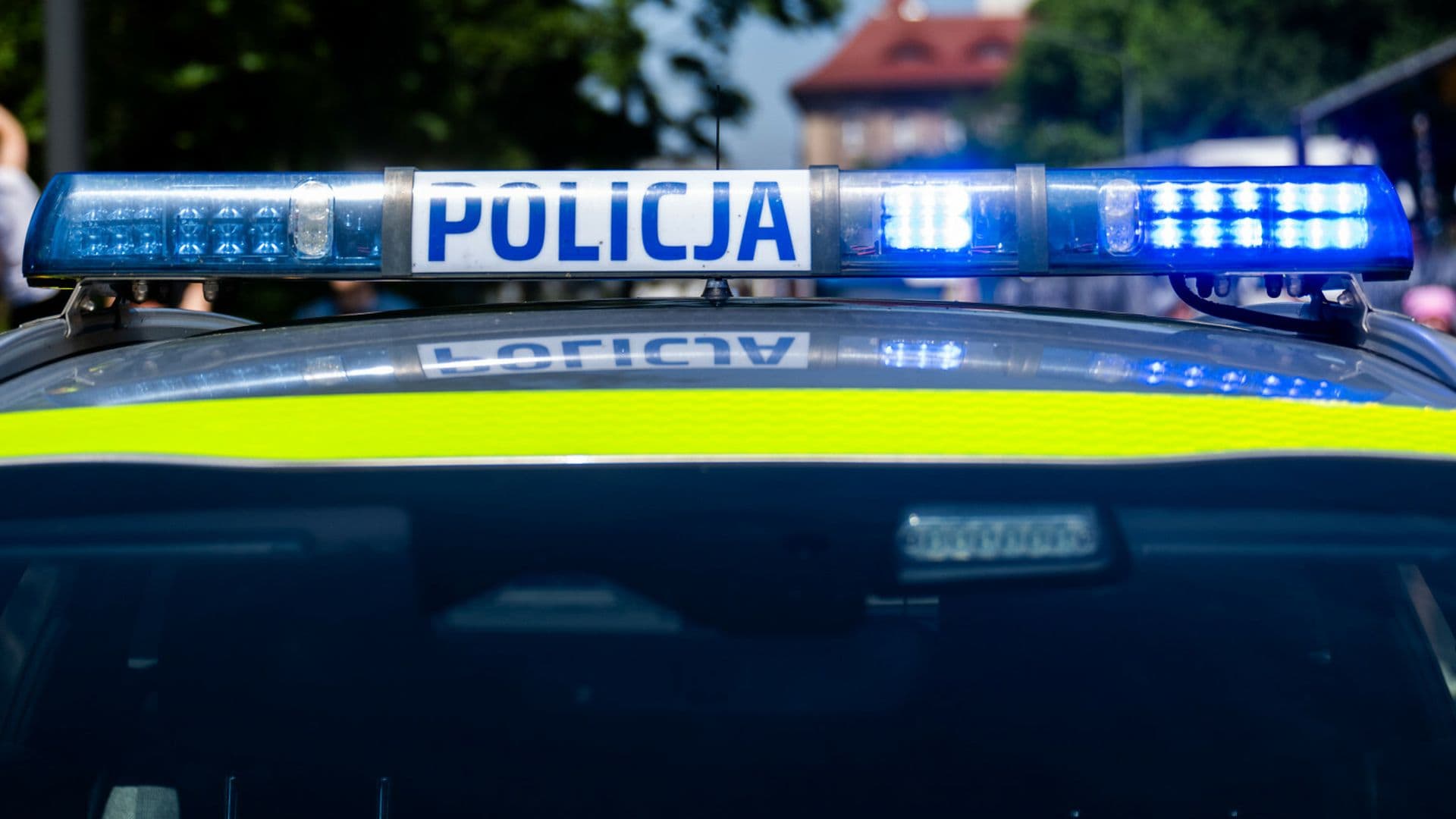 Kompletnie pijani „opiekowali się” 2-latkiem. Tak zareagowali na widok policji