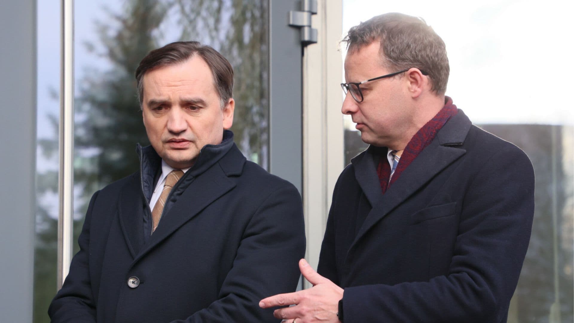 Węgry zdecydowały ws. Ziobry i Romanowskiego. Sikorski potwierdza