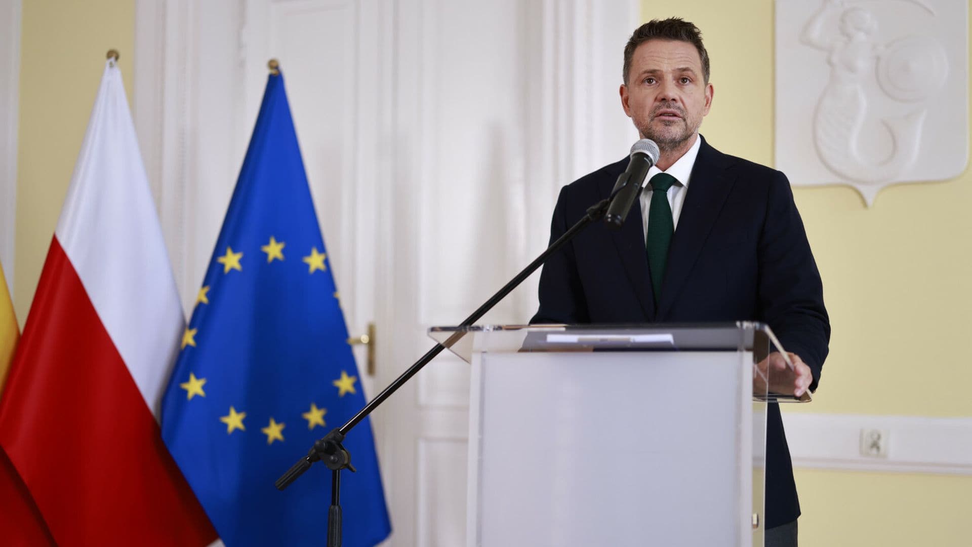Dymisje w warszawskim ratuszu. Rafał Trzaskowski potwierdza